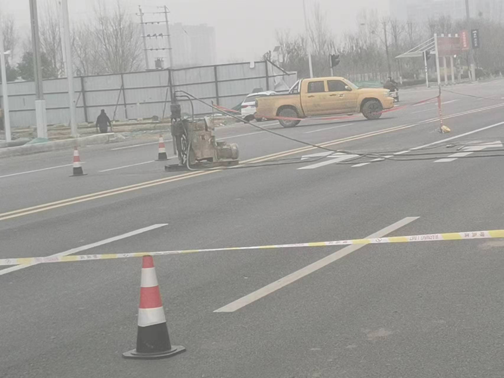 察哈尔右翼前马路注浆